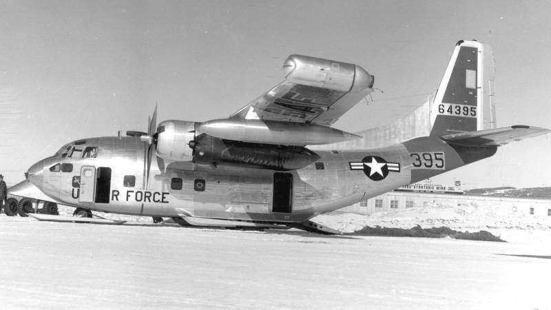C-123 Provider - Pictures